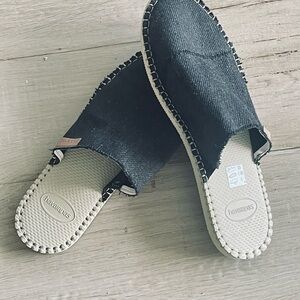 Havianas Brazil Black Espadrilles